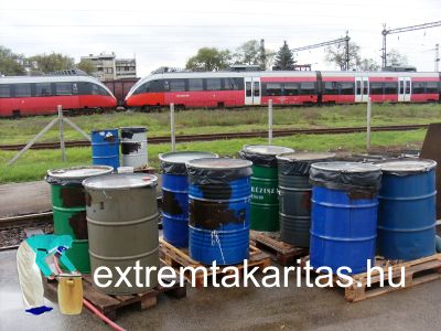 Veszélyes hulladék összegyűjtése! Veszélyes hulladék összegyűjtése!